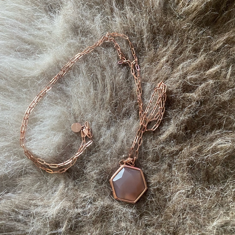 Stella and Dot Sentiment Stone Locket, Grey Stone. 15” S&D chain